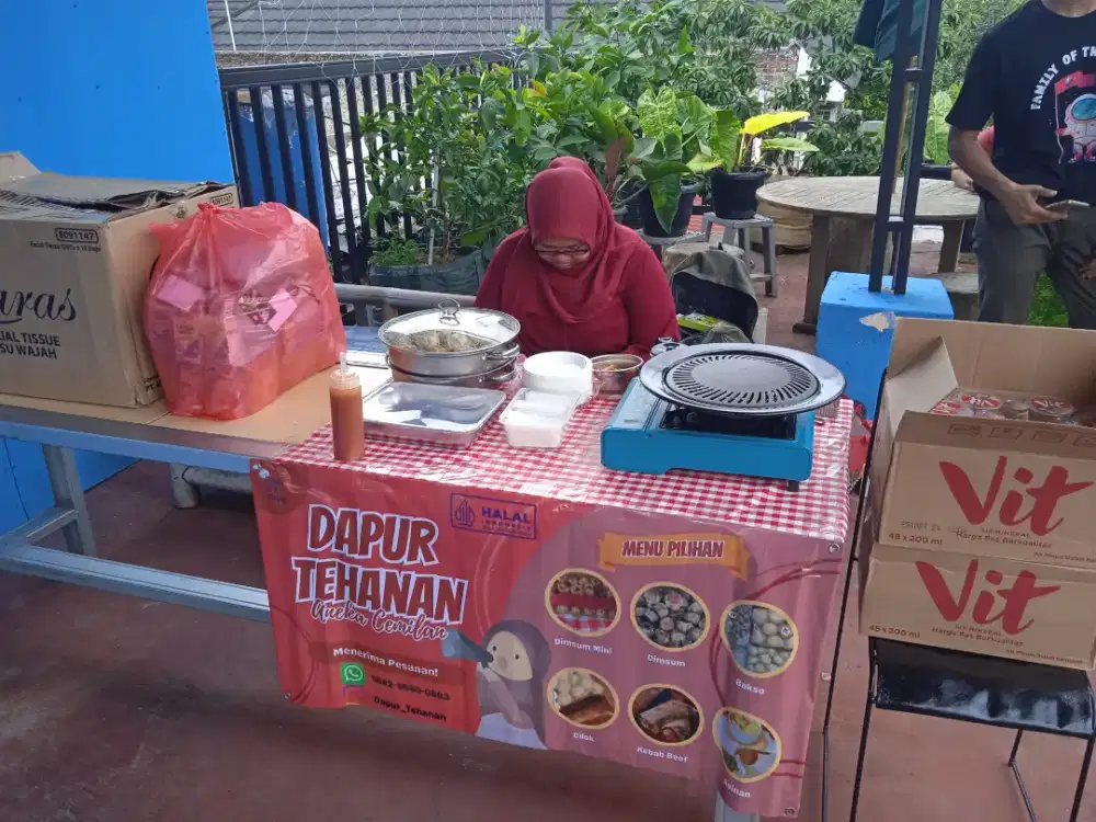 Gubukkan dimsum pempek cilok kebab untuk pesta
