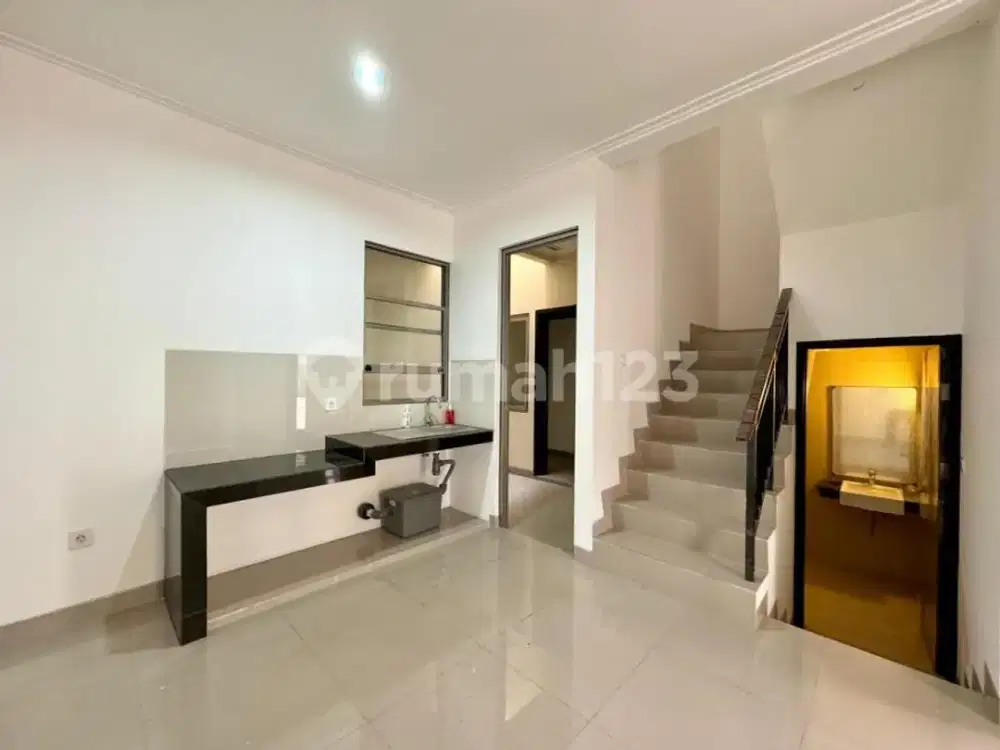Dijual Rumah 2Lt Pik2 Cluster Magenta Uk 6X12,5 Unfurnish
