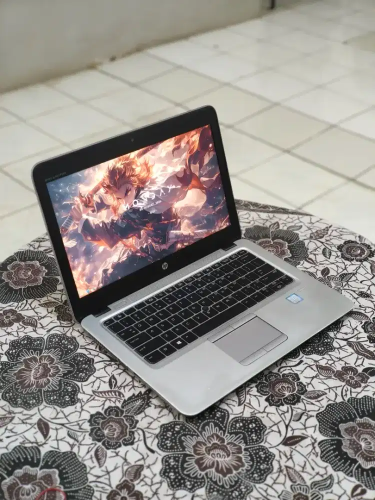 Laptop Bekas/Second Hp Elitebook 820 G4