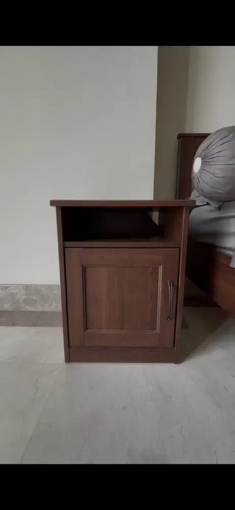 Meja Samping IKEA SONGESAND Cokelat 2 Unit