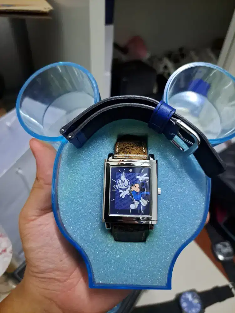 Jam tangan seiko mickey disneylan tank baterai jdm heuer tissot casio