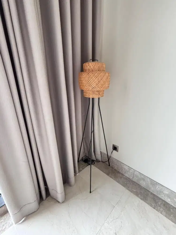 Lampu Lantai IKEA SINNERLIG Bambu Handmade Original