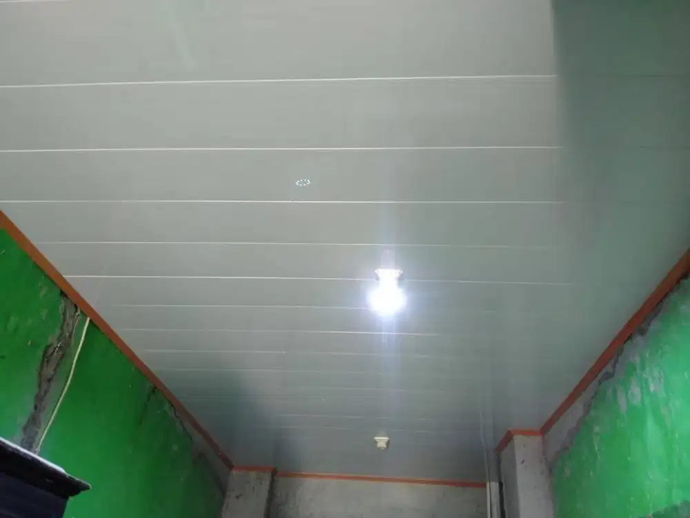 Jasa Tukang Pasang Plafon Partisi Wall Moulding Sekat PVC GRC Gypsum