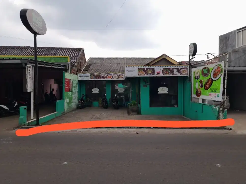 Tanah kosong bonus bangunan di pinggir jln raya wibawa mukti jatiluhur kec.jatiasih LT.300m