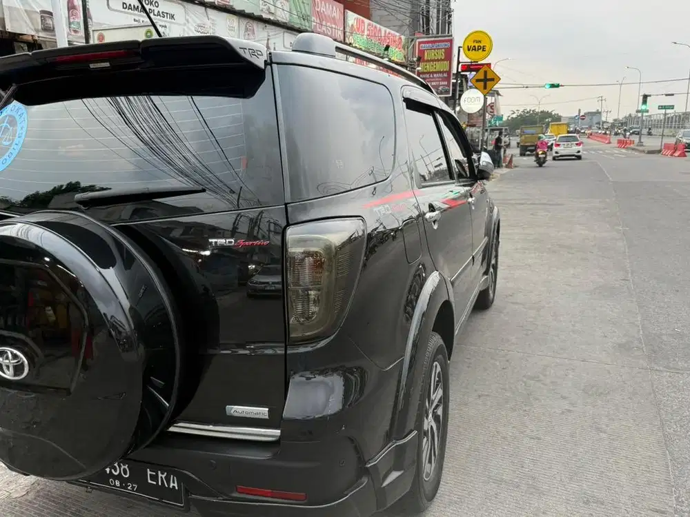 Toyota Rush 2017 Bensin