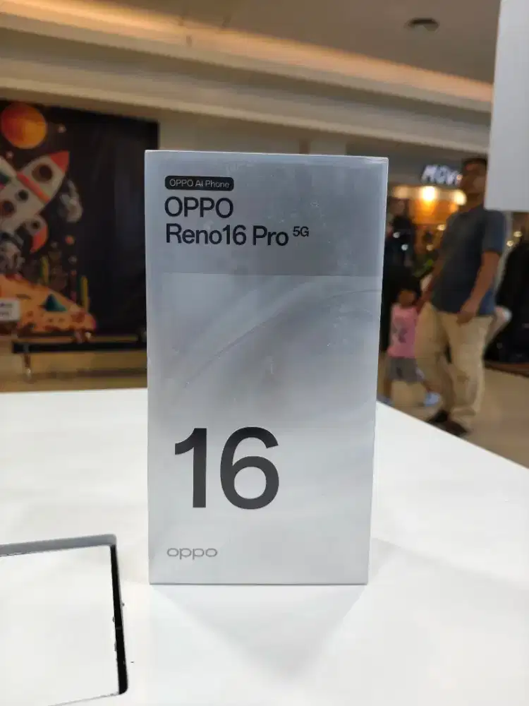 Oppo Reno 16 Pro 5G blibli Grage Mall Cirebon lantai 2