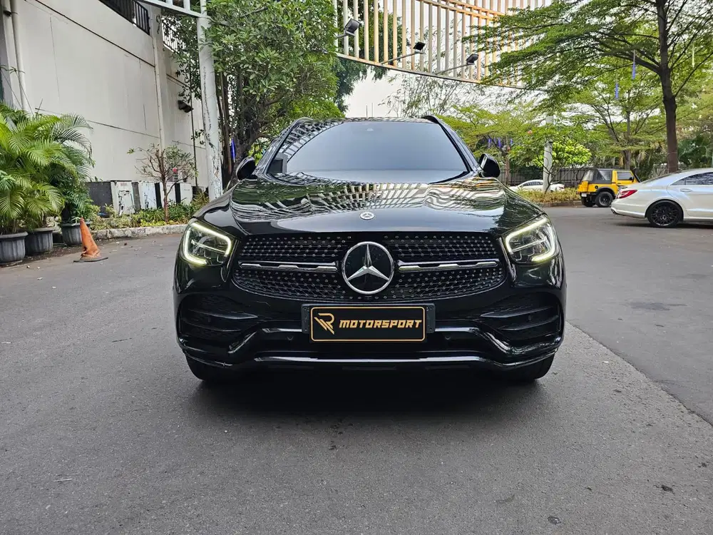 (11rb KM) Mercedes Benz GLC200 AMG Night Edition 2022 low km glc 200