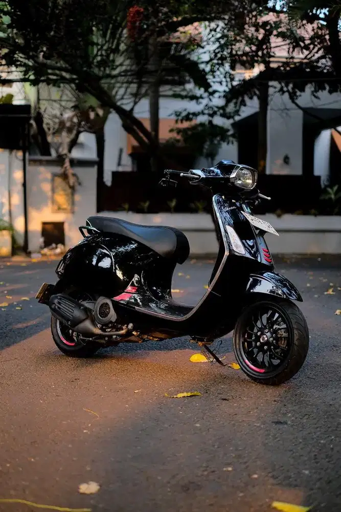 VESPA SPRINT 150 IGET ABS LIMITED 2018 CRB