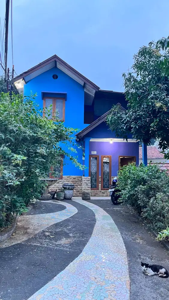 Rumah Asri Bandung view Gedung Sate dekat Pahlawa Dago itb UNPAD cigad