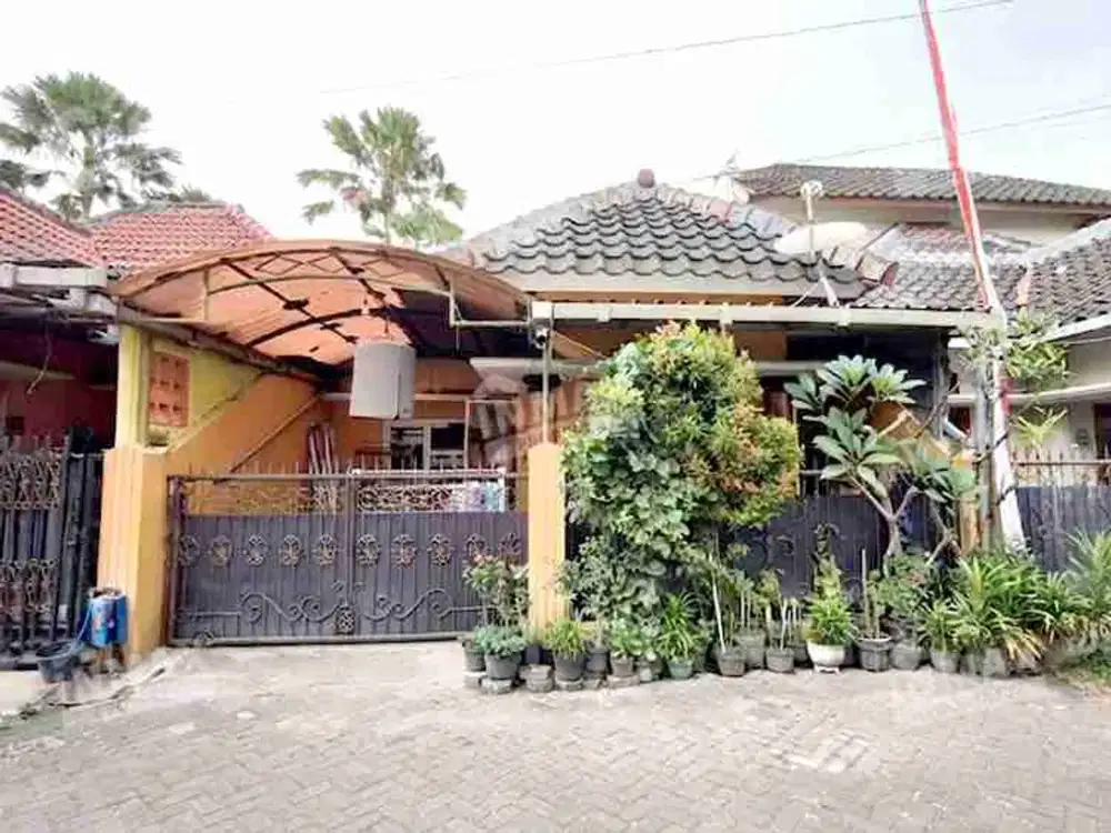 Rumah Dekat Masjid Perum. Kenanga Jaya Estate Row Jalan 2 mobil Tembus Perum Araya SHM