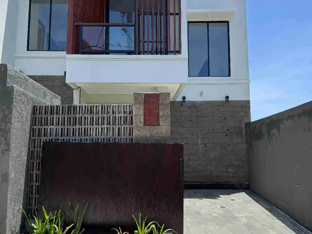 RUMAH SIAP HUNI – LOKASI SANGAT STRATEGIS DEKAT CITRALAND DENPASAR & WATERPARK