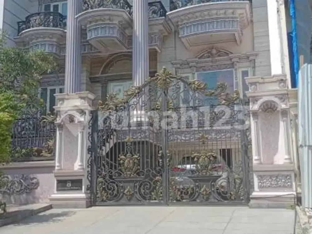 Rumah mewah pik katamaran furnished european style