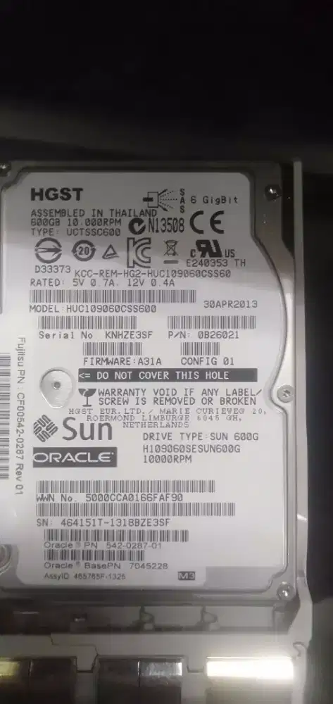 7 unit hardisk server 600gb kecepatan 10.000rpm