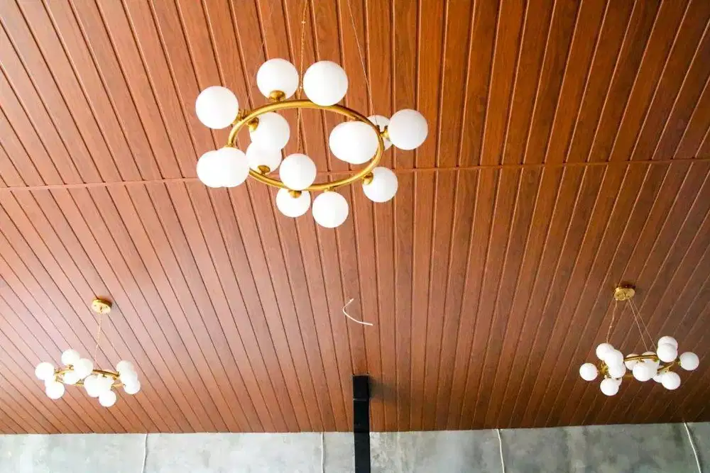 Tukang Pasang Plafon Partisi Jasa Wall Moulding Sekat PVC GRC Gypsum