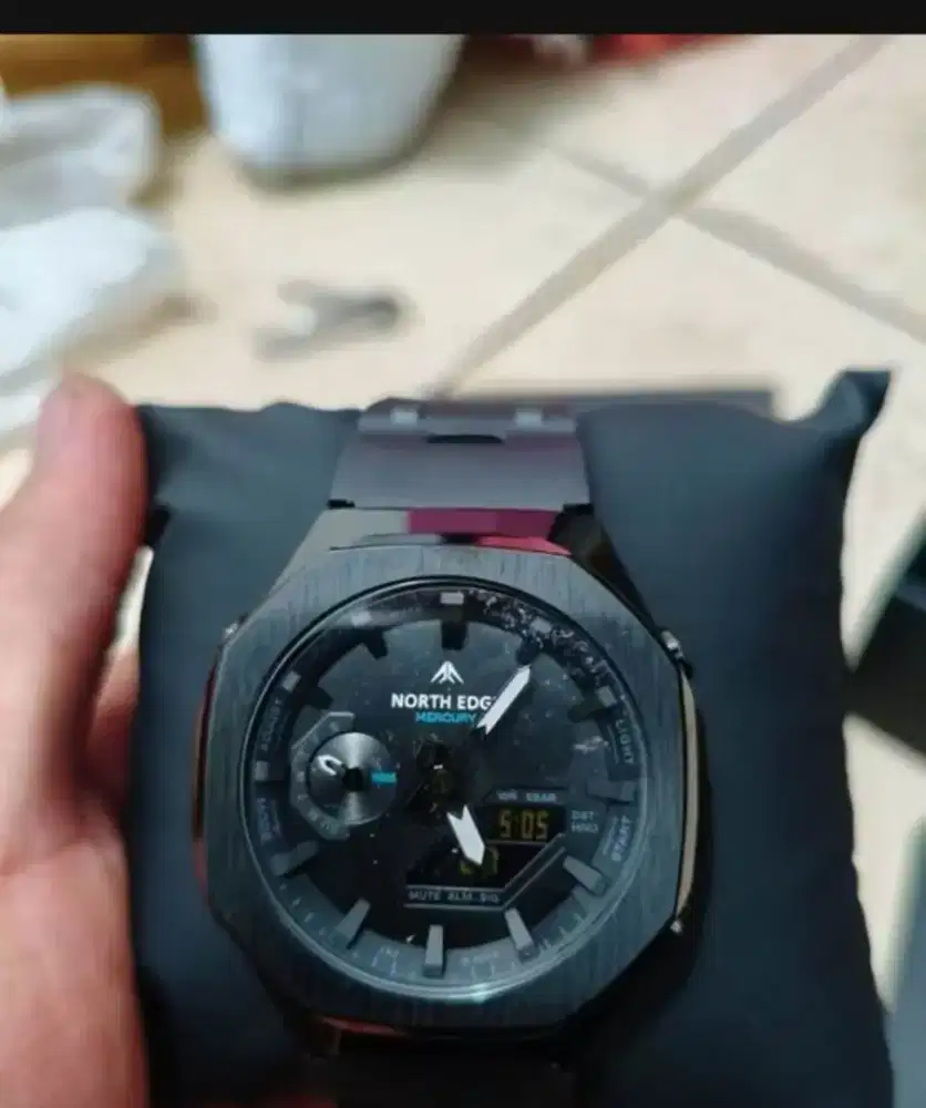 Jam tangan north edge Mercure
Garansi not casio