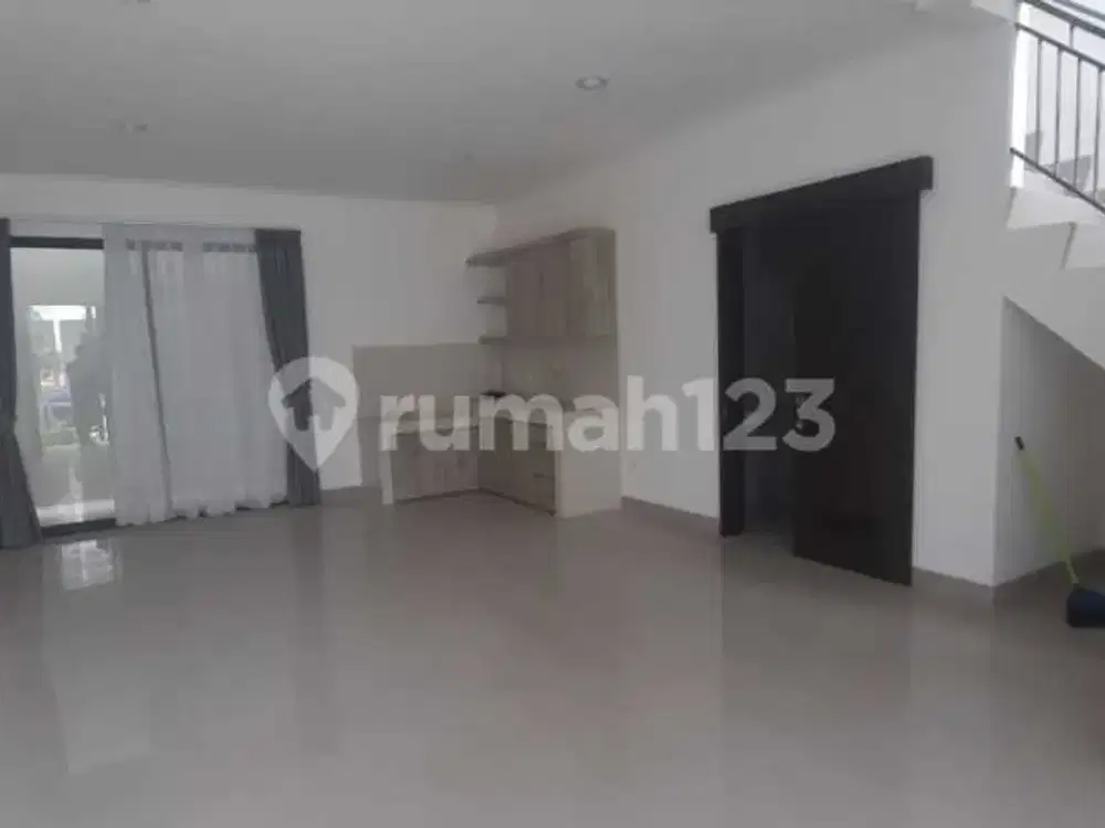 Disewa Rumah Pik 2 Extension Uk 6X15 Ada 3Ac dan Gordyn Siap Huni