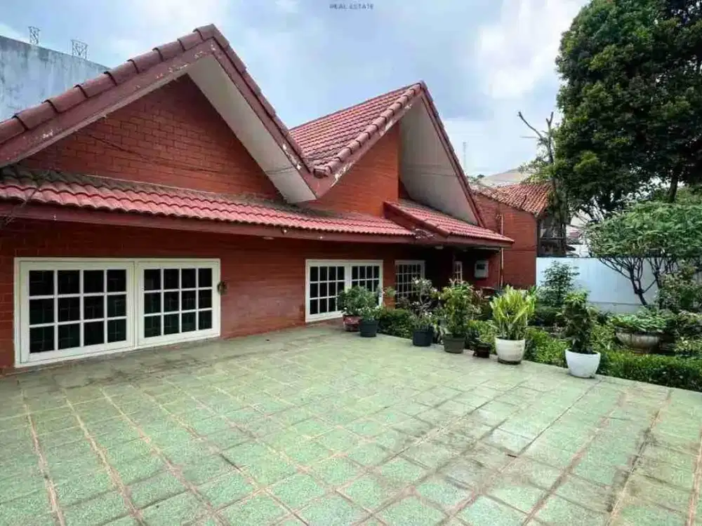 Dijual Rumah Harga terbaik di Dekat SCBD Keb Baru jaksel