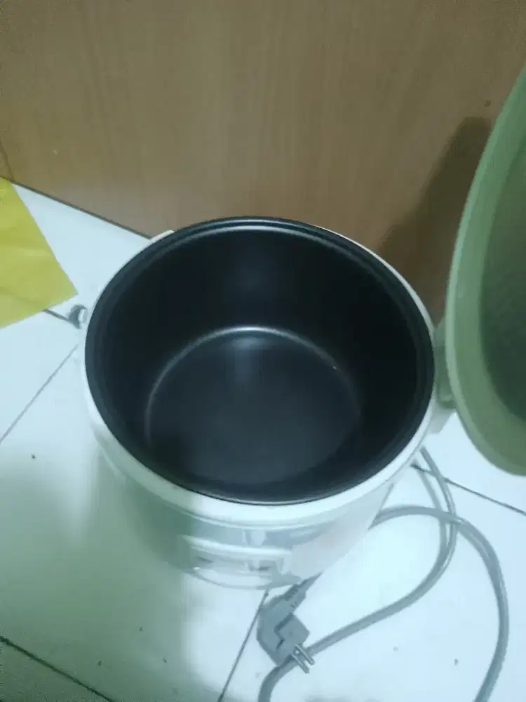 Dijual cepat Rice Cooker Cosmos