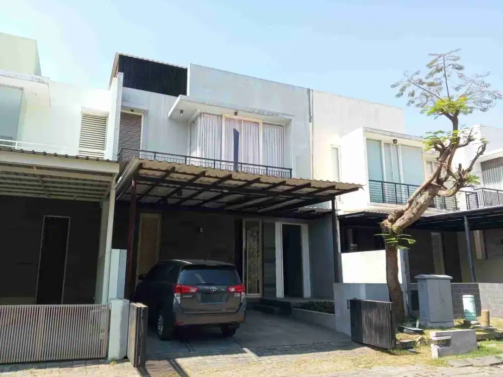 Rumah Dian Isana SHM dekat club house