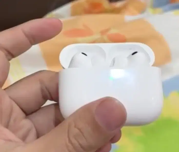 AIRPODS PRO 3 GARANSI 10 OKTOBER 2026