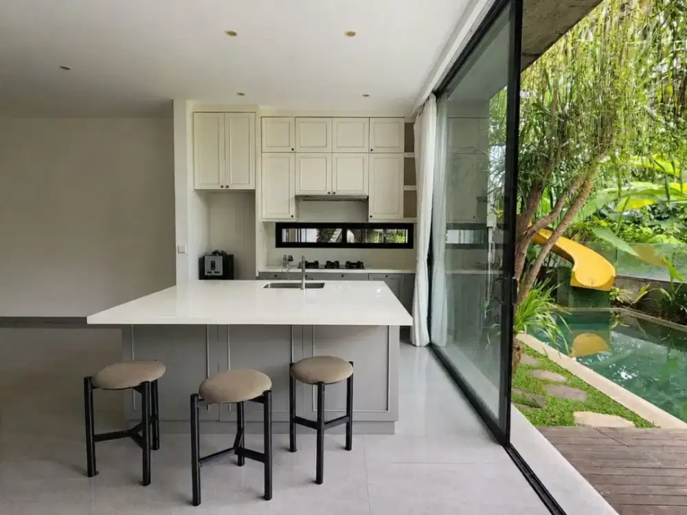 [OFF-PLAN / INDENT] Modern Minimalist 4BR Villa in Prime Sanur Area – 50-Year Leasehold