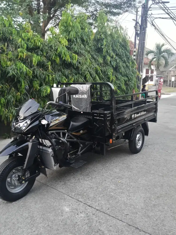 KAISAR triseda ZXL 25 2026 seperti baru
