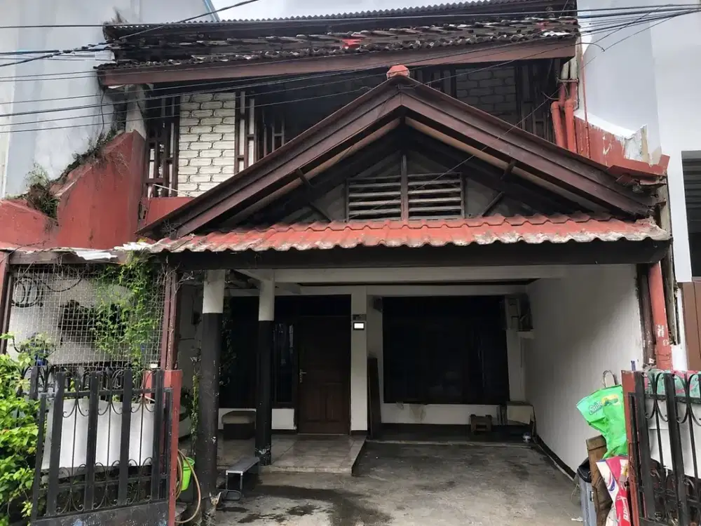 Dijual cepat rumah di Beji Depok