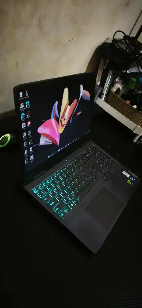 Lenovo LOQ 15IRH8 16gb/512Gb RTX 3050 6gb