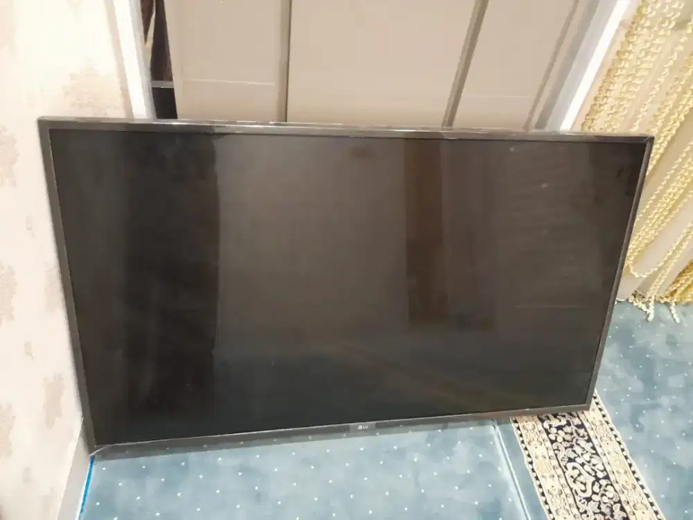 Tv led merk LG 49 inci digital