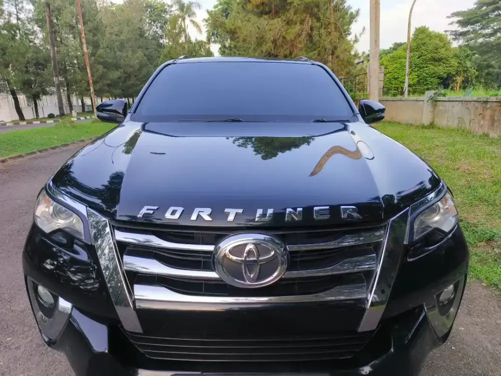 Toyota Fortuner 2.4 G Automatic Diesel Tahun 2017 Hitam