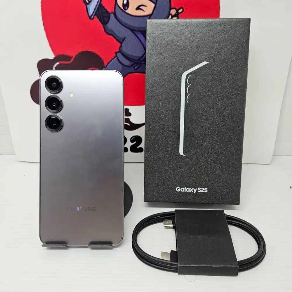 Samsung Galaxy S25 Silver 256GB Fullset Like New