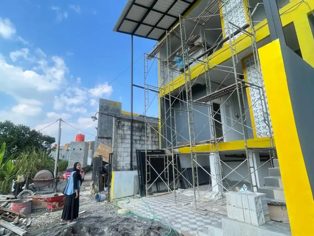 Rumah kos dijual murah 2 lantai proses finishing di patemon UNNES sama perabotnya