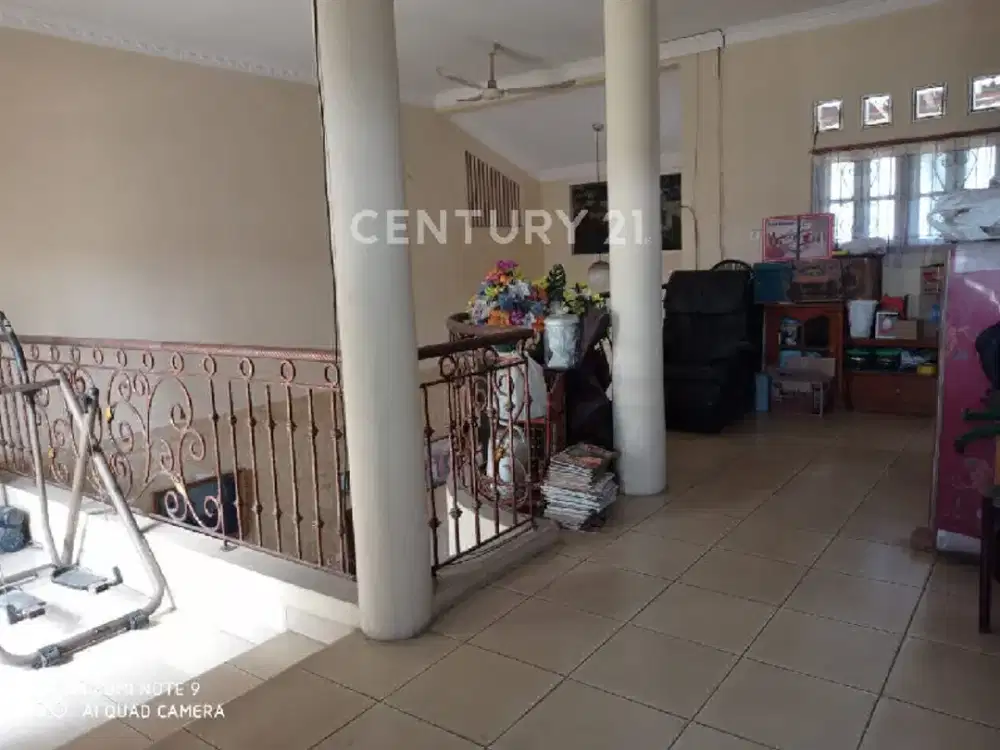 Rumah Cantik Strategis Dijual Di Kawasan BSD Lama