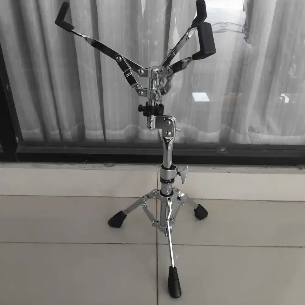 STAND SNARE DRUM YAMAHA SERI 7