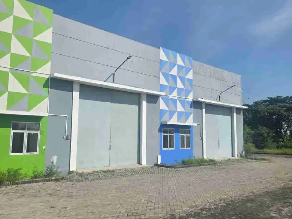 GUDANG BARU TRIGON POINT AKSES KONTAINER SIAP PAKAI !
