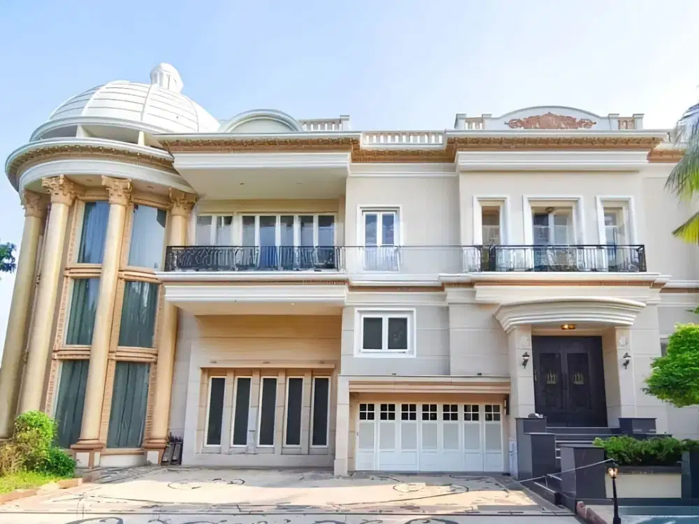 Rumah Mediterania Boulevard PIK : Hook, Mewah, Hadap Selatan, LT 600 m2