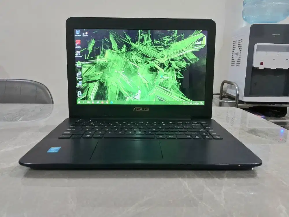 ASUS Core i3 6GB SSD ReadyUp Laptop 14in Slim Sekolah Kuliah Ok Garans