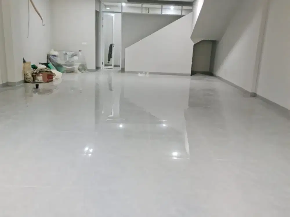 PASIR KALIKI, CICENDO. RUKO 3 LANTAI SIAP HUNI DI KOTA BANDUNG