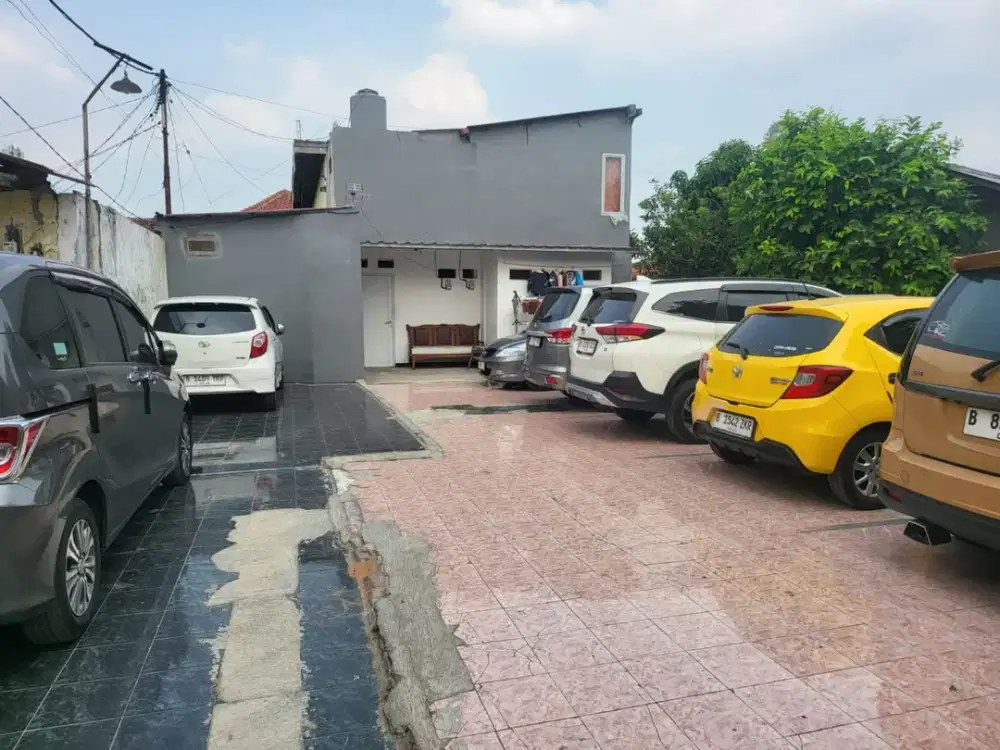 Kos kosan 5 kamar di ciracas jaktim LT.249M msk mobil & dkt ke jln raya utama