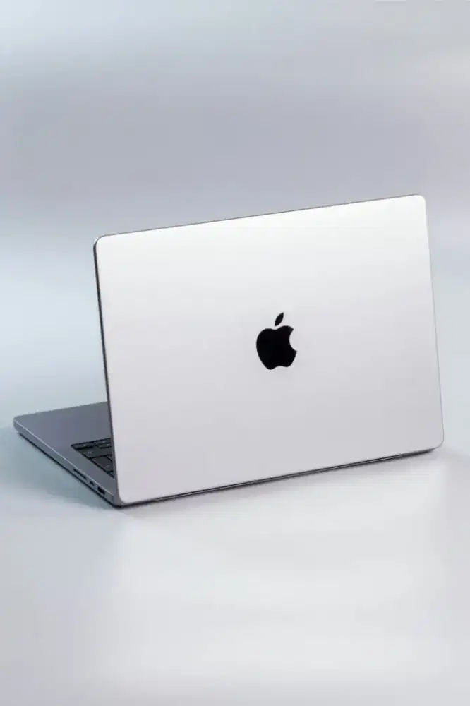 Terima Jual Beli Macbook Pro Air M1 M2 M3 M4  M5 iPhone iPad Ditampung