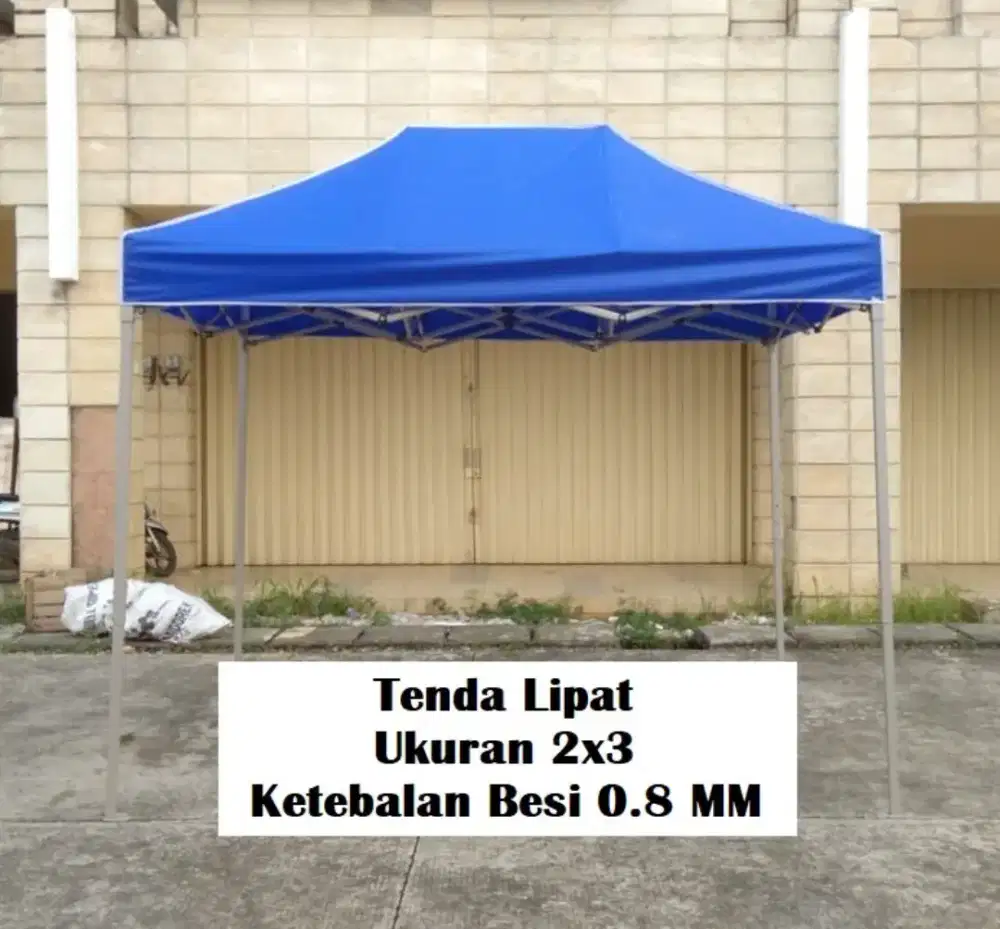 Tenda lipat ukuran besar