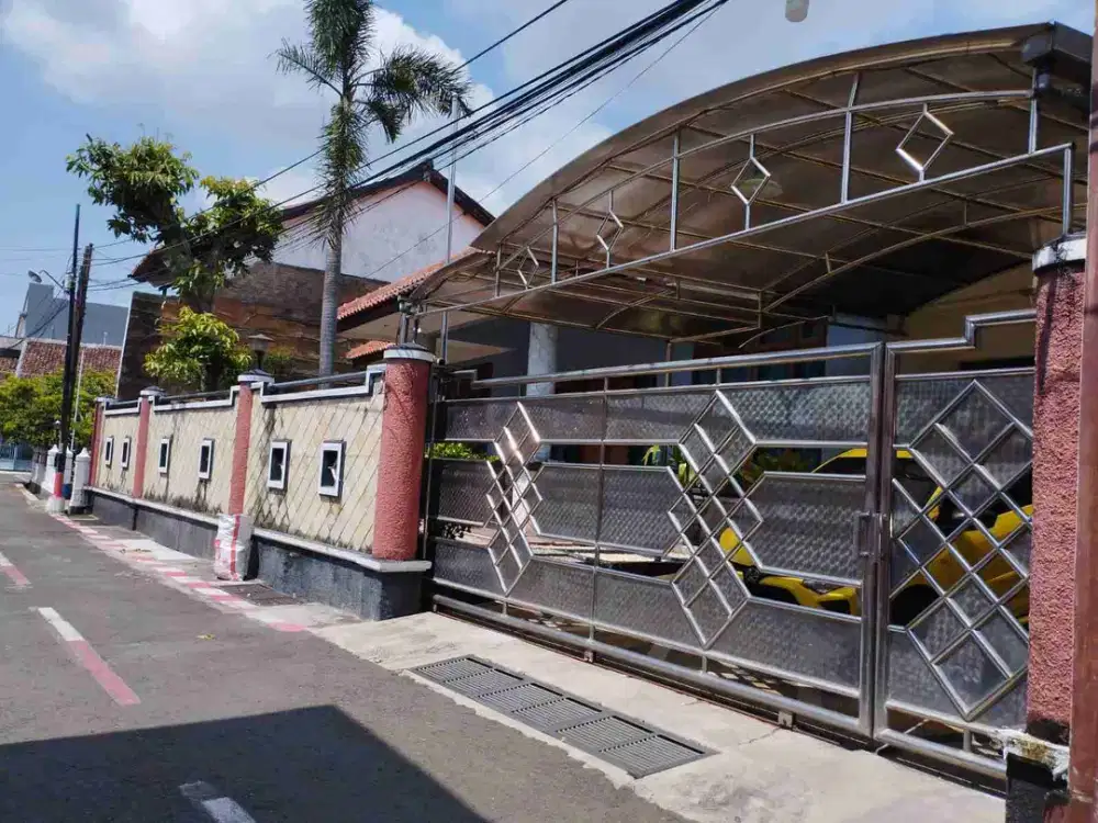 WIS POKOKE MURAH Rumah Mewah di Jl Kauman Palebon Pedurungan