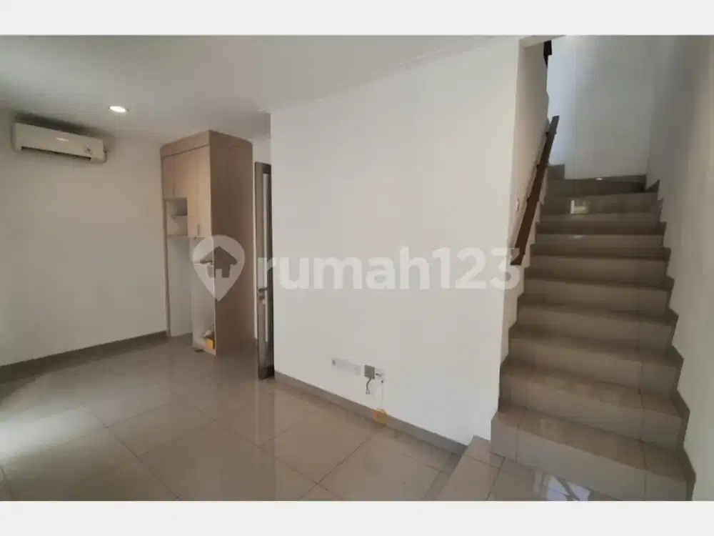 Disewa Rumah Miami Pik 2 Uk 6X10 3 Lantai Semi Furnish Ready Huni