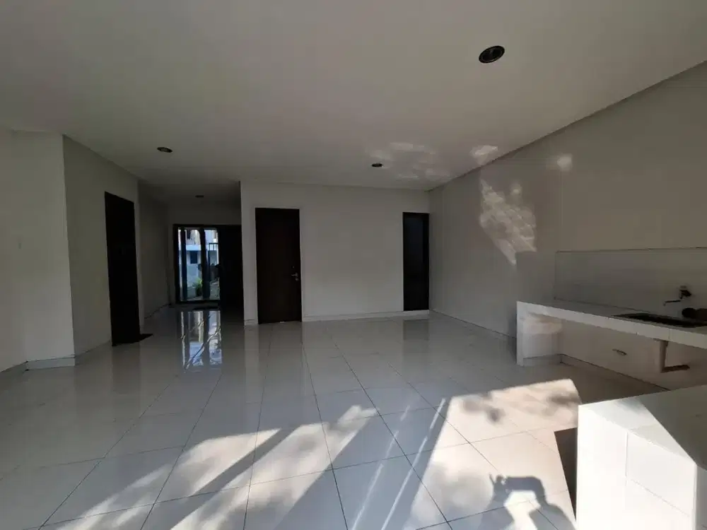 Rumah Hadap Selatan Cluster Giardina Foresta BSD
