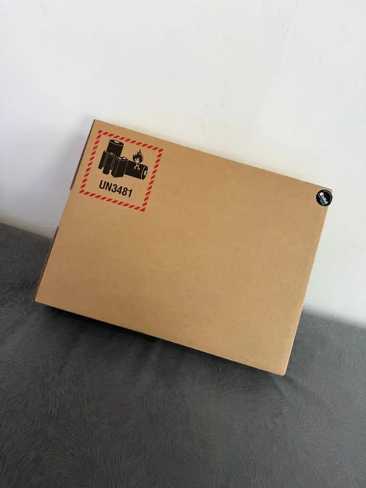 MACBOOK AIR M5 16/1TB RESMI NEW!!!