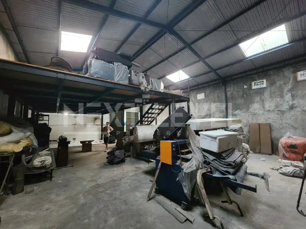 Dijual Gudang Luas 200m² di Tenggilis Mejoyo Surabaya