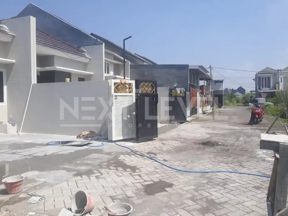 Dijual Rumah Baru Gress Siap Huni Modern di Gununganyar