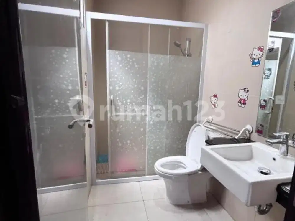 Disewakan Rumah 2Lt Pik2 Cluster Hawai Uk 6X12,5 Furnish Ready
