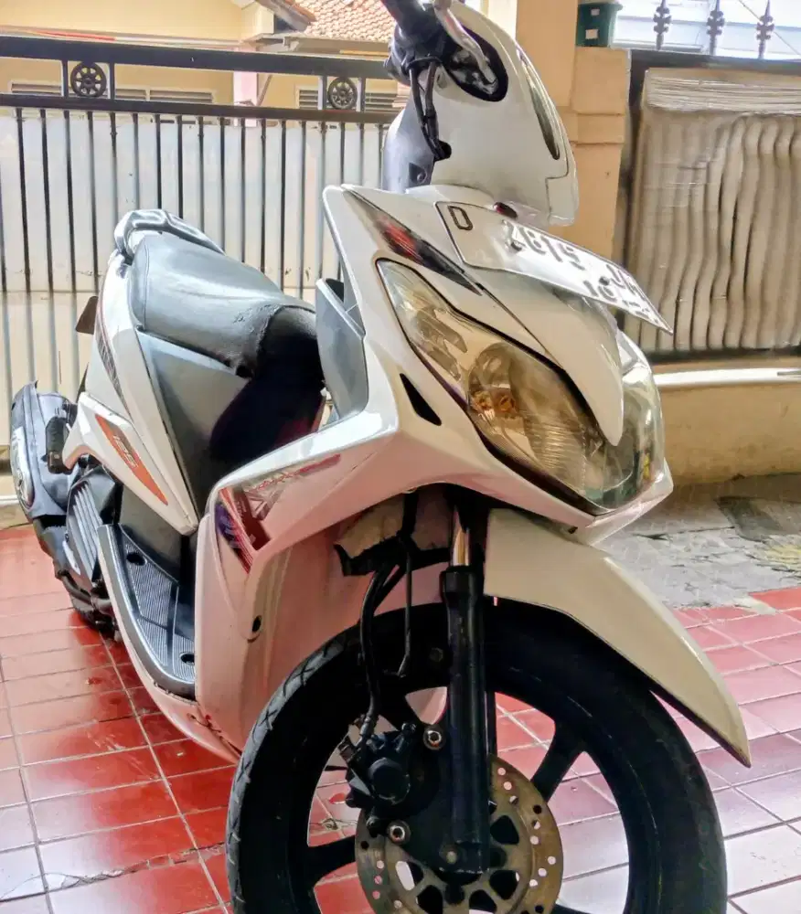 Yamaha Xeon 125 Fi 2012 Putih ori mulus siap pakai