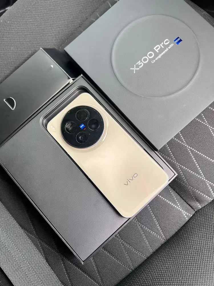 Vivo x300 pro 16/512gb garansi resmi on